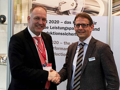 Frank Denninghoff, Managing Director of Gräfe Druck and Marc Steuer, Managing Director of spmsteuer at drupa 2016